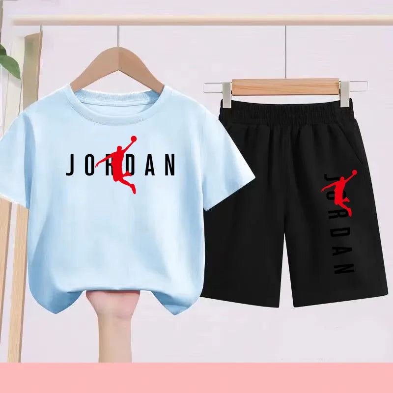 The Children's Summer Black and White One-piece Dress and Shorts Set Is Suitable for Those Aged 3 To12with Letter Patterns on It